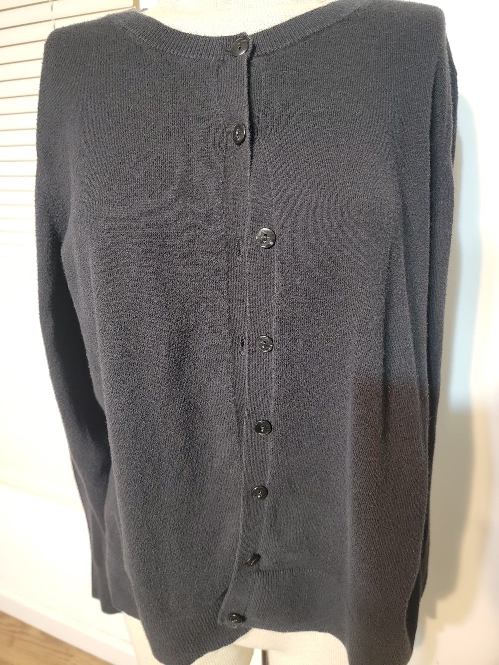 Old Navy Black Women's Button-Front Cardigan